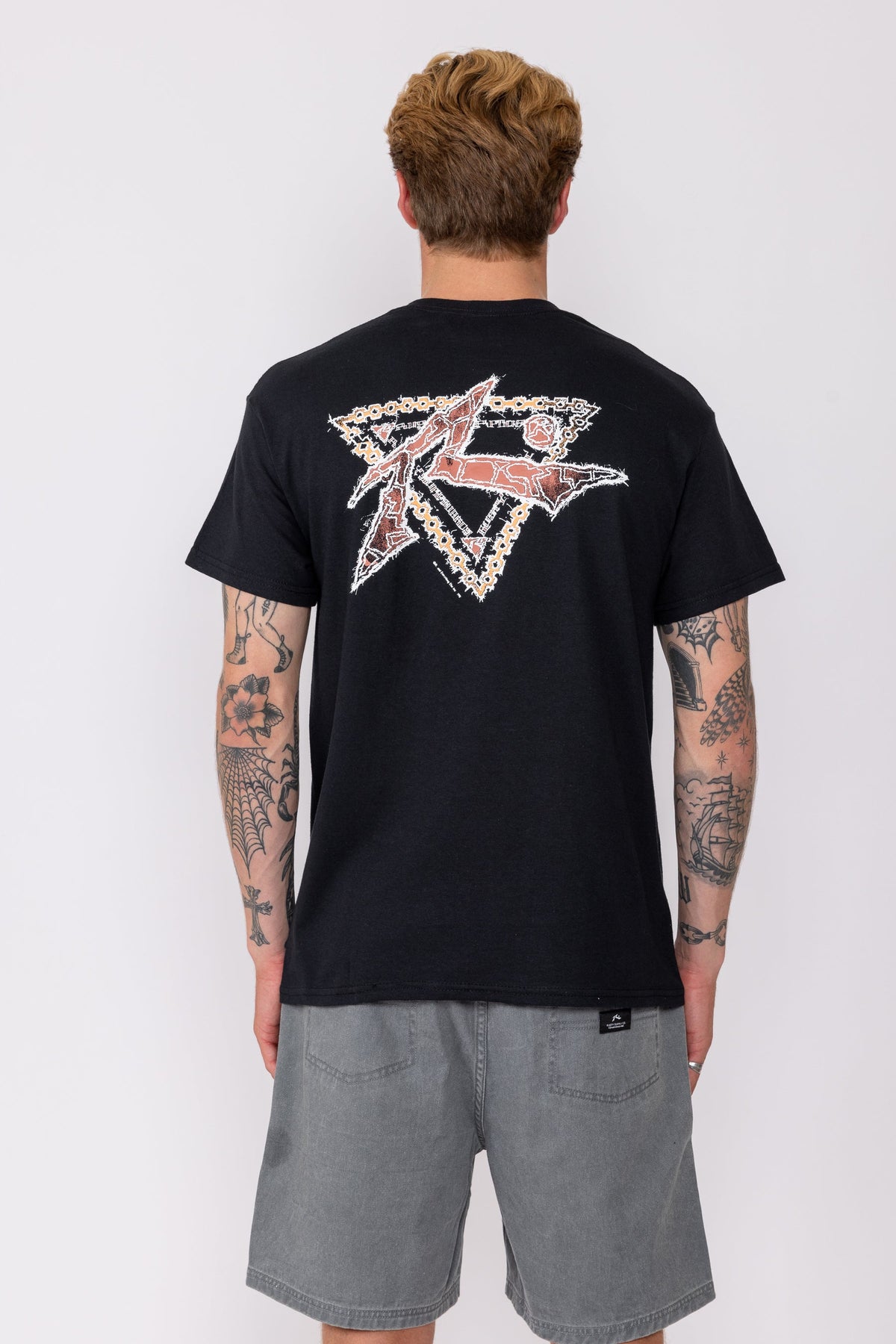 Rusty USA Chained Down Ss Tee BLACK